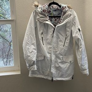 Burton White Winter snowboarding jacket